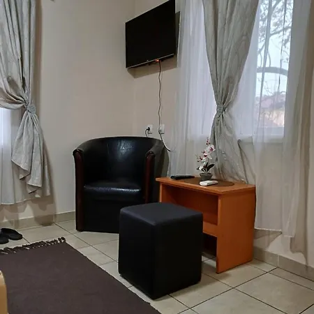 Sobe Sanja * פירוט